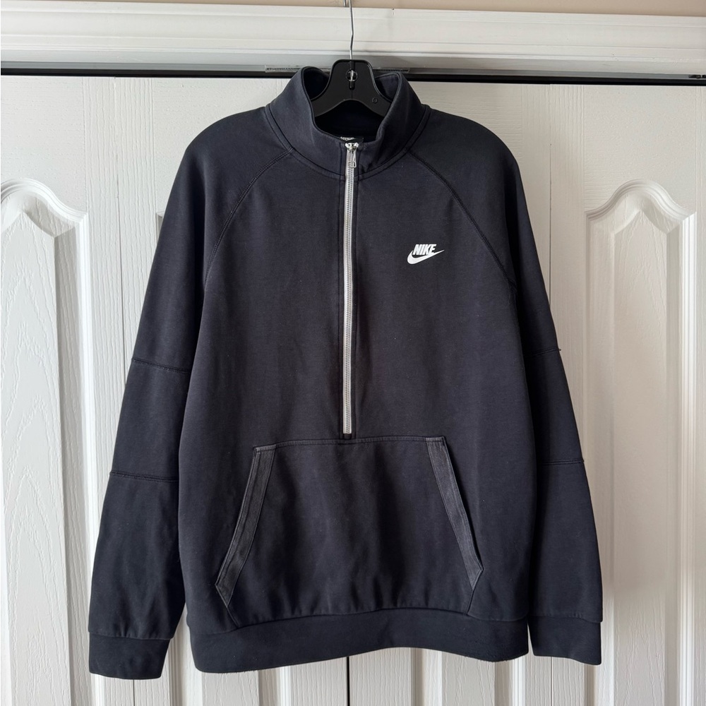 Nike Men's Black Sweater